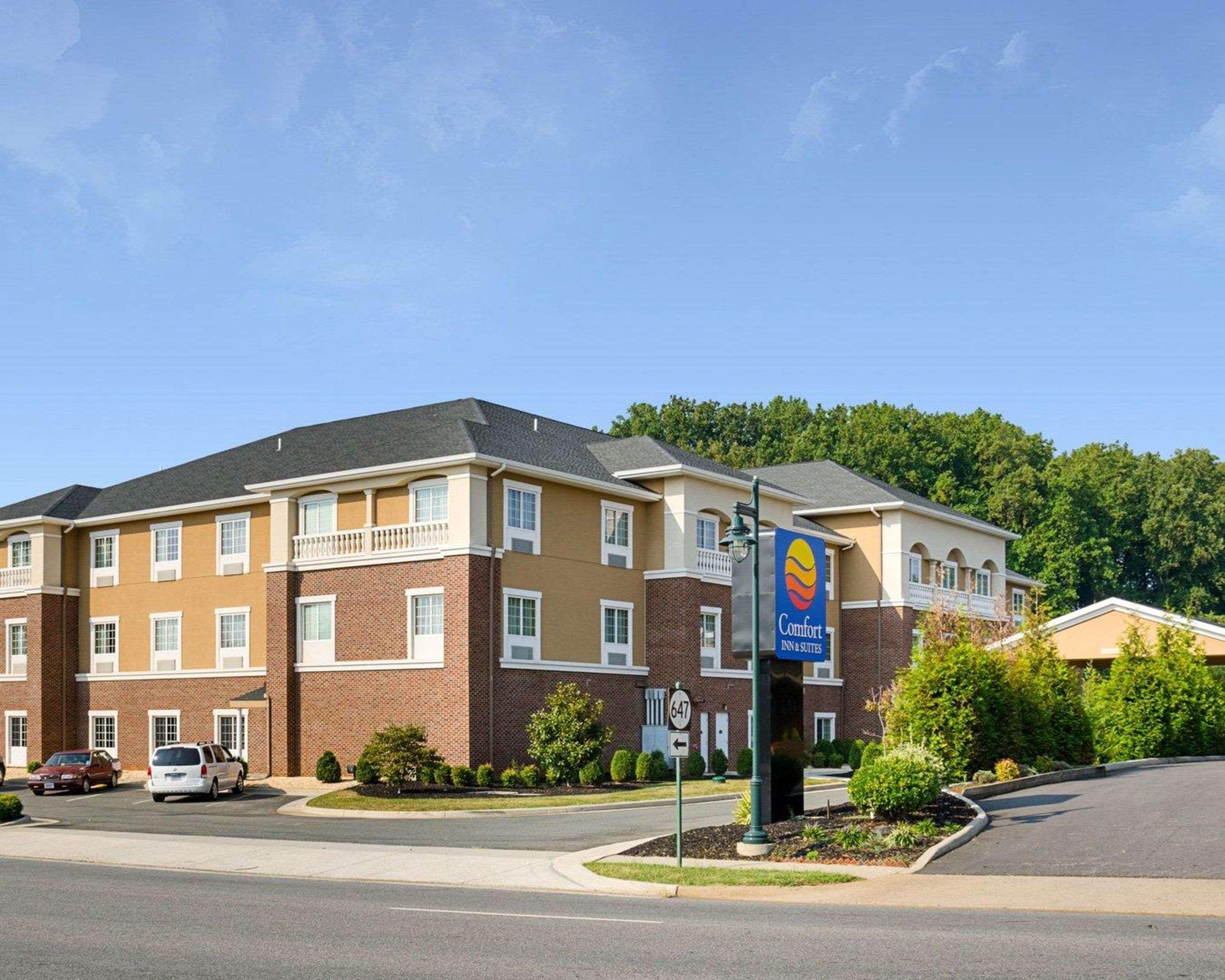Comfort Inn & Suites Orange - Montpelier Exterior photo