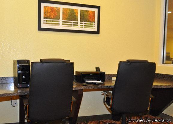 Comfort Inn & Suites Orange - Montpelier Facilities photo